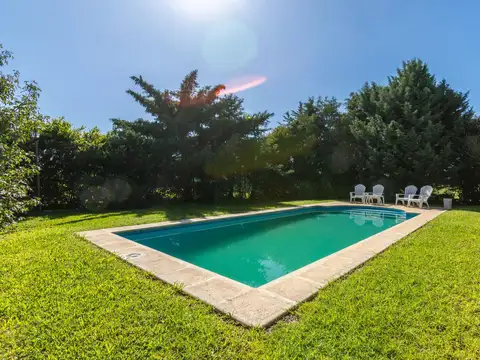 VENTA - CASA UN DORMITORIO CON PILETA - FUNES TOWN