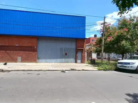 Galpon en Venta 60  mts Fondo
