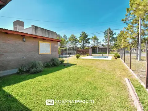 Casa 5 ambientes con 2 baños