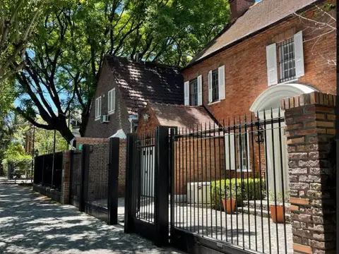 Casa en  alquiler Martinez