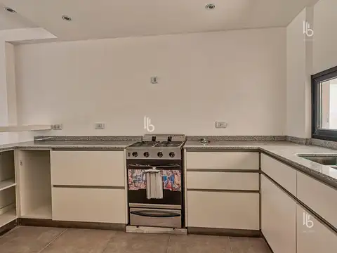 Almirante Brown 2654