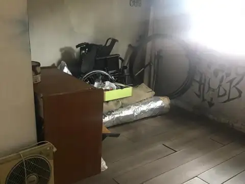 Ph en venta  -4 amb con patio y pileta - Villa Ballester