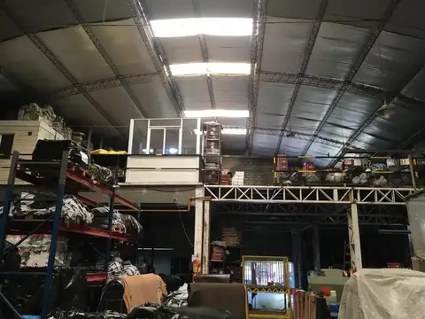 Galpon en Venta en Wilde, USD 400.000