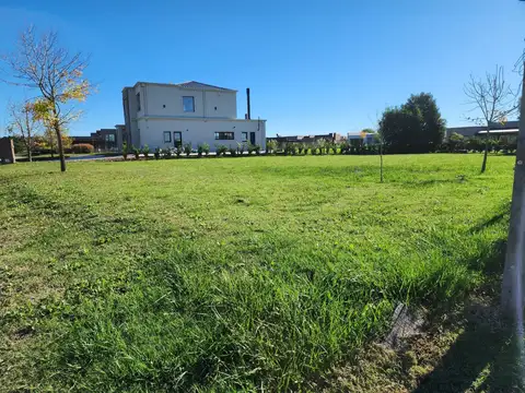 Terreno en Venta Pilar  - Medal Club de Golf -