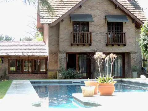 Casa en Venta de 4 dormitorios