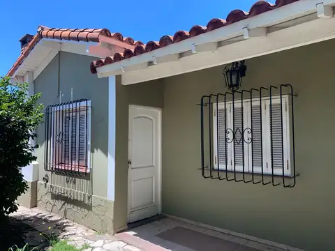 Alem Nº1230 e/ Mantovani