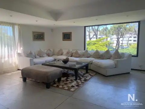 Casa en Alquiler Temporal en Rincón del Indio, USD 24.000