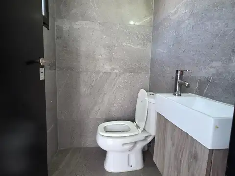 Venta de Monoambiente en Ituzaingo Norte.