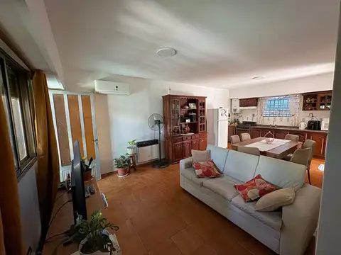Casa en Venta en Parque Casado, USD 70.000