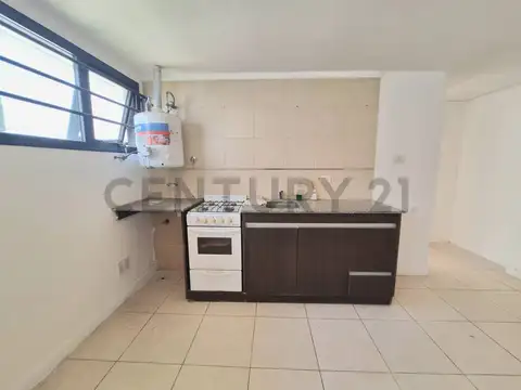 Departamento en Venta en Pompeya, USD 58.000