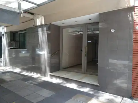 Av. Coronel Díaz al 2500