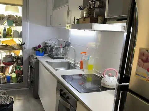 Departamento 4 ambientes con 2 baños