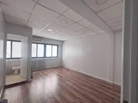 Oficina en Venta al Sudoeste