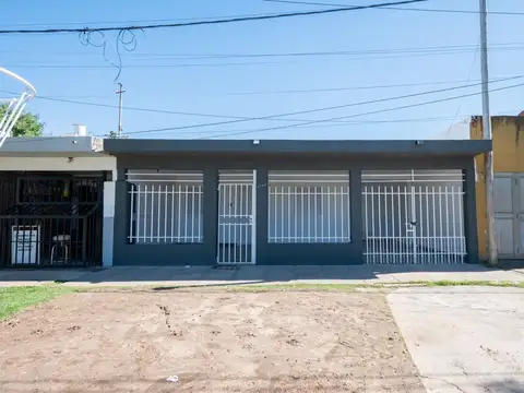 Casa Refaccionada a Estrenar 2 dorm, cochera-patio