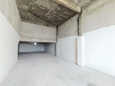 Venta Local 255 m2 a estrenar frente a la UNPAZ de José C Paz ubicación privilegiada