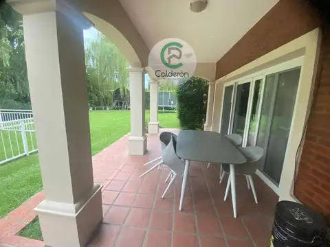 Casa en Venta en Country Club Banco Provincia, USD 450.000