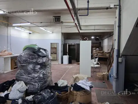 Galpon en Alquiler 8  mts Frente