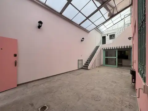 Depto Tipo Casa en Venta al Este