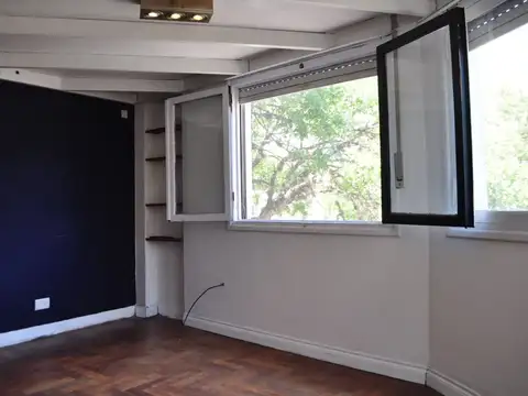 Depto Tipo Casa en Venta 9 años