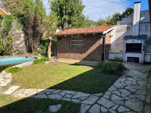 Casa 4 ambientes con 3 baños