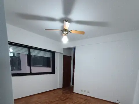 VENDO DEPARTAMENTO MUY BIEN UBICADO