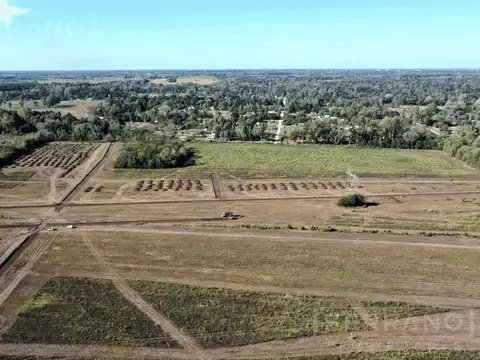 Terreno en Venta en Parada Robles, USD 32.000