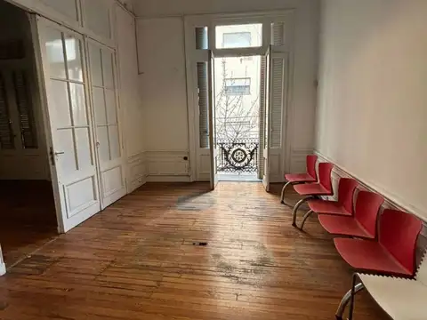 HIPOLITO YRIGOYEN 2100, Piso 1