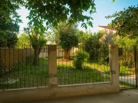 calle 46  al 1800  - APTO CREDITO !!!