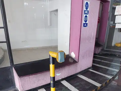 VENTA DE COCHERA EN PLENO CENTRO DE CORDOBA