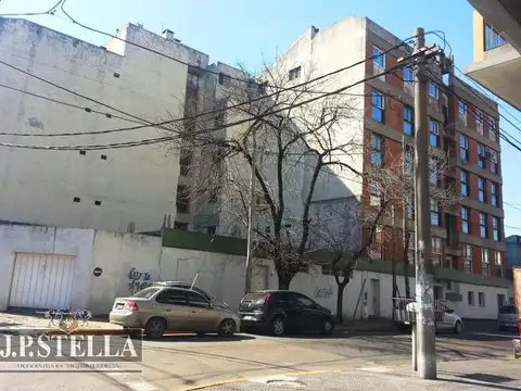 Edificio Comercial (EX CLÍNICA)  - San Justo