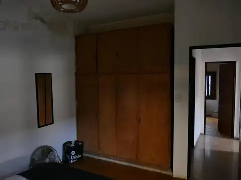 Departamento tipo casa en venta en Ramos Mejia Sur