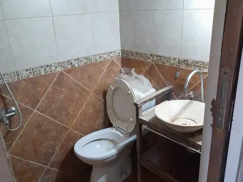 Depto Tipo Casa en Alquiler de 2 dormitorios