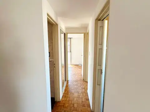 Departamento en Venta en Parque Chacabuco, USD 99.000