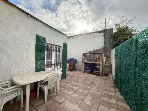 Venta Casa PH 3 dormitorios y patios en Atahualpa