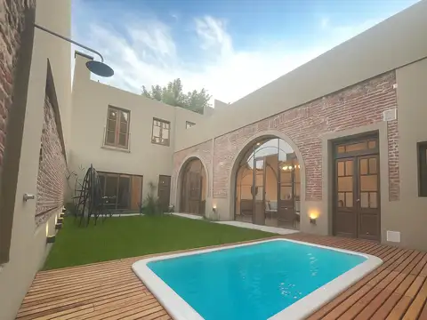 Casa  de 3 dormitorios reciclada