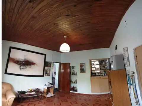 Casa centrica en venta, Marcos Paz.