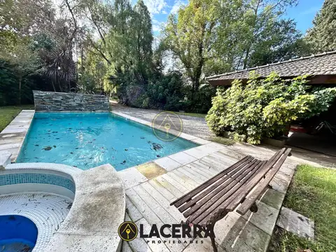 Casa en Venta en Pablo Nogues, USD 340.000