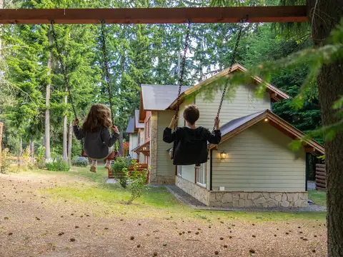 Hotel en Venta en Villa La Angostura, USD 1.200.000