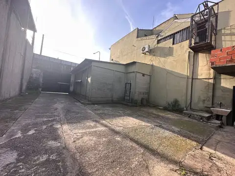 Local en Venta 30 años