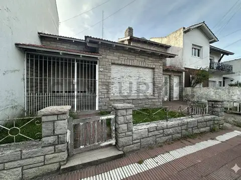 VENTA CASA 4 AMBIENTES MAR DEL PLATA