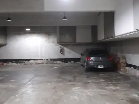 Cochera en Venta Cubierta