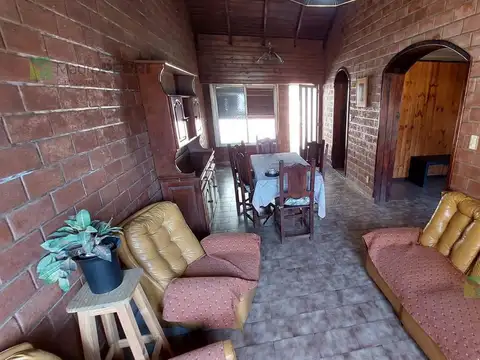 Depto Tipo Casa en Venta de 3 ambientes