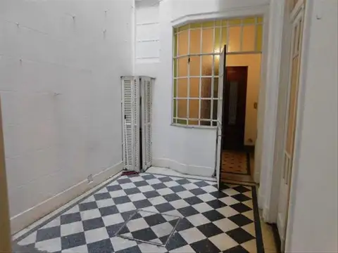 DEFENSA 1300, Piso PB