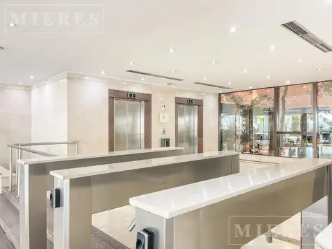 Oficina en Alquiler al Noreste