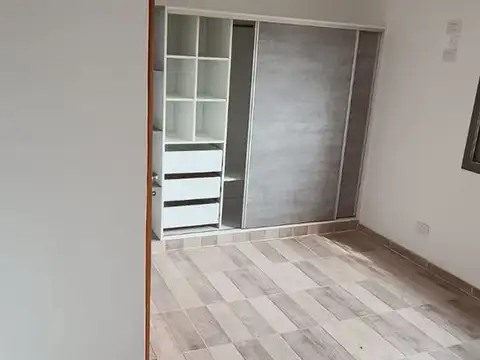 SE VENDE DUPLEX 2 DORMITORIO DOCTA ETAPA 1