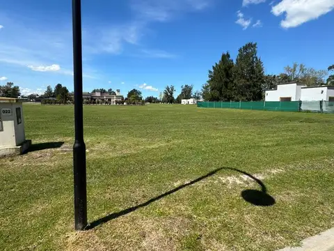 Terreno en Venta en Lisandro Olmos Etcheverry, USD 20.000