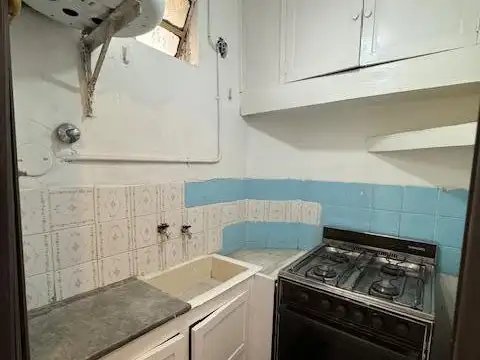 Depto Tipo Casa 2 ambientes con 1 baño