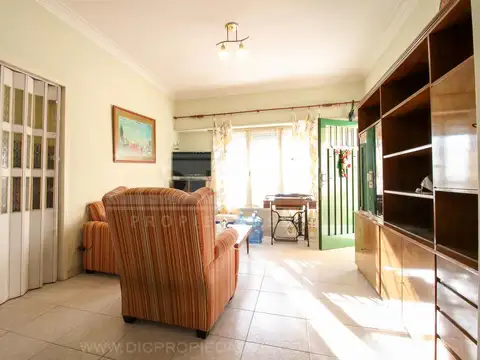 Casa en Venta en Olivos, USD 158.000