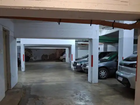 Cochera en venta - 18Mts2 - Parque Patricios