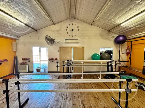 Local en Venta en Victoria Barrio Centro, USD 132.000